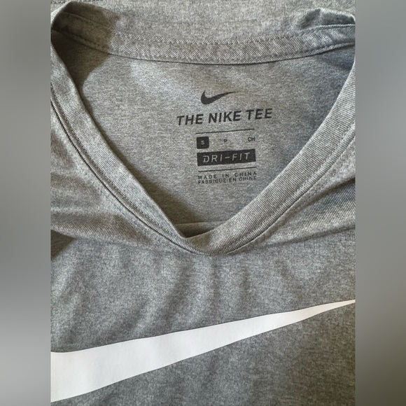 Nike Kids Dri-Fit Short Sleeve - Picture 3 of 3